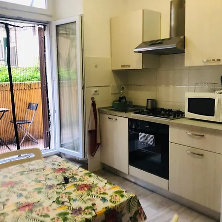 Apartment Colibri Rome