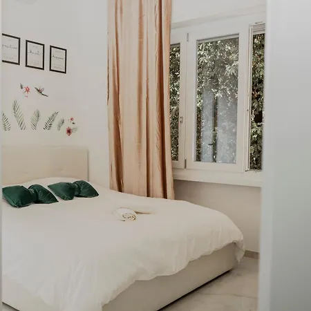 Bed & Breakfast Sunway *