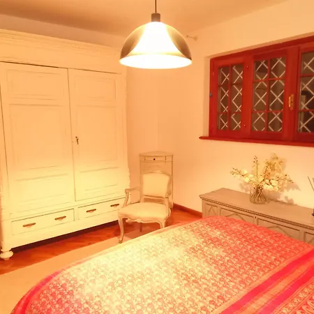 Holiday home Residenza Nella Campagna Di Capitale. *