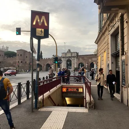 Lovely In The Center Of Rome, Fabrizia. Rome