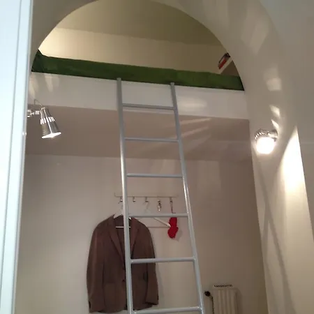 Apartment San Lorenzo 42 Rome