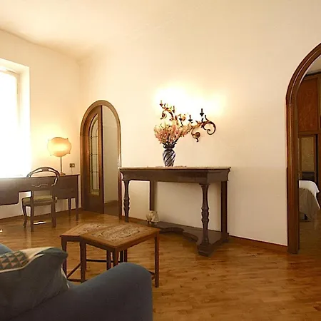 Scala House Rome
