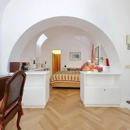 Pantheon With Private Terrace Apartment Rome