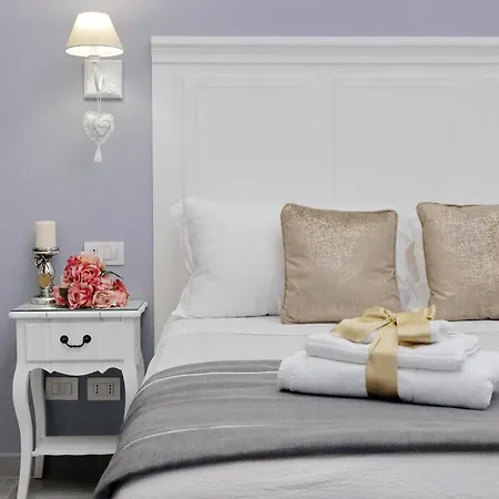 Roman Holiday Suites * Rome
