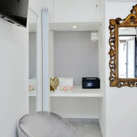 Roman Holiday Suites Rome