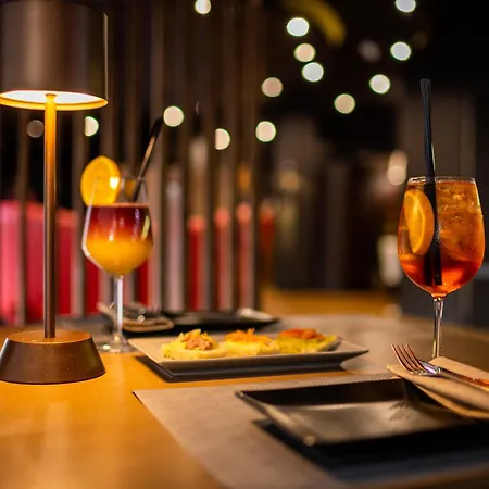 Black Hotel 4*