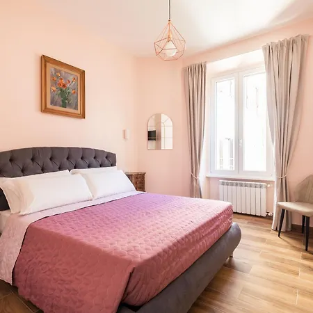 Queen Meg Guest house *