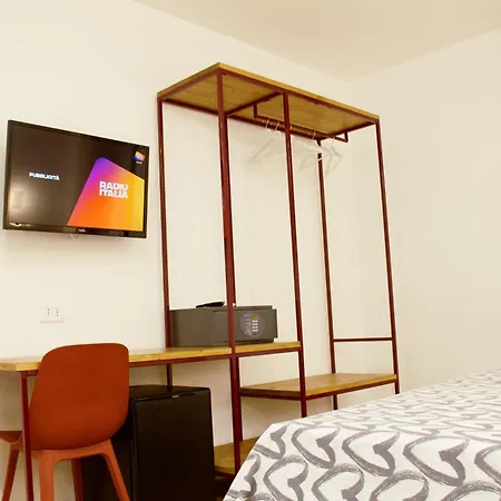 Ciao Hotel *