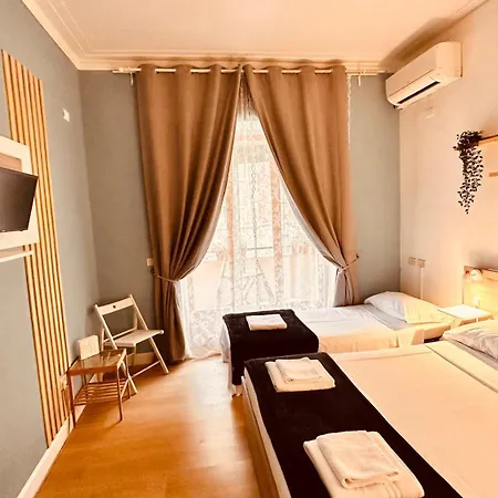Konukevi Pardis 3*