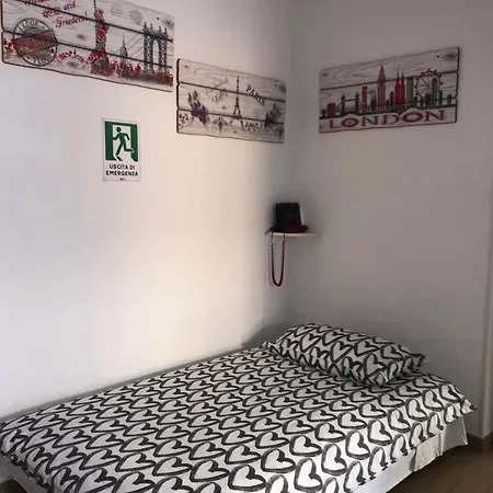 Pineta House * Rome