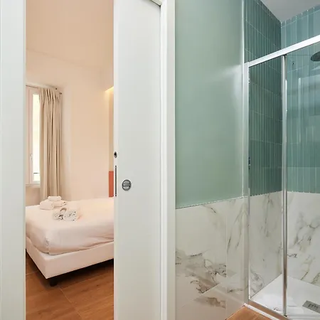 Dem Hotel 2*