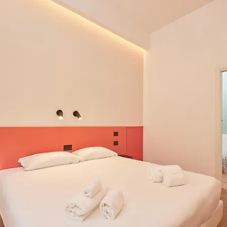 Hotel Dem 2*