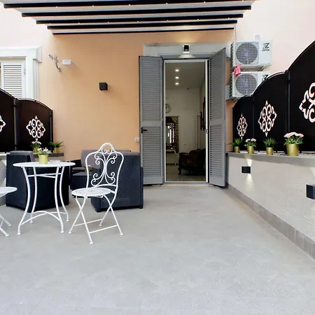 Roman Holiday Suites Rome