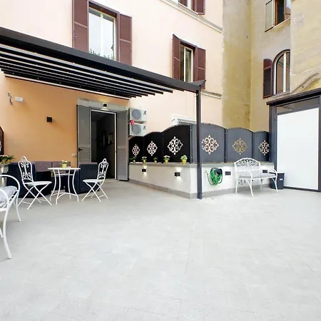 Roman Holiday Suites * Rome