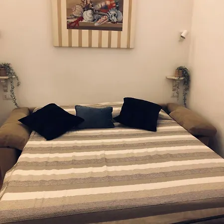 Domus Alfieri Al Colosseo Apartment *
