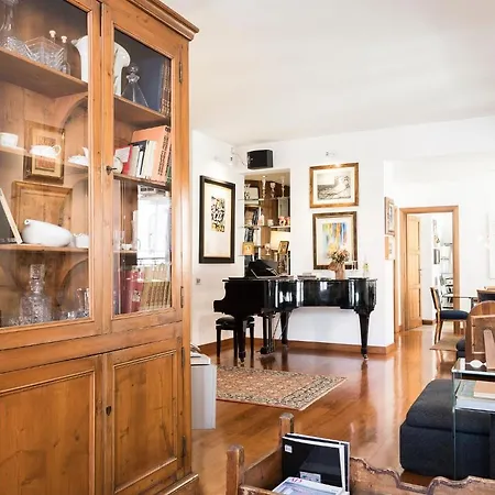 Marisol's House, Colosseo *