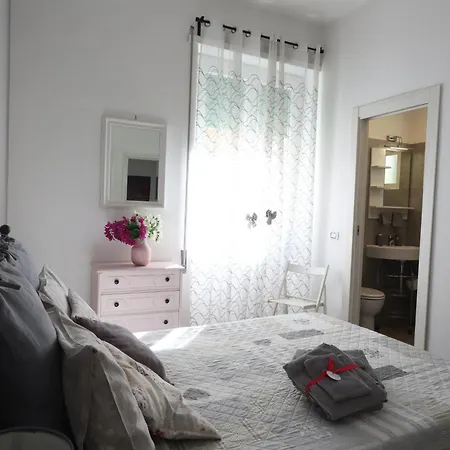 Pietro's House Apartment