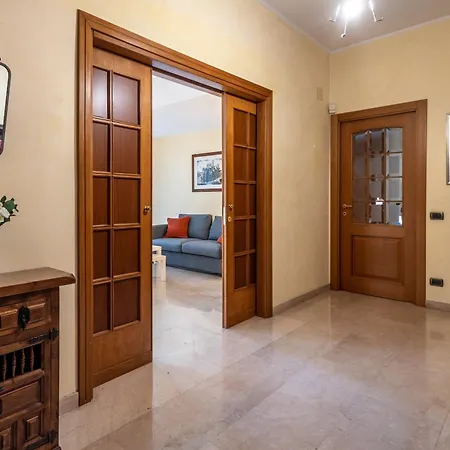 La Dimora Del Vagamondo - Ingresso In Comune