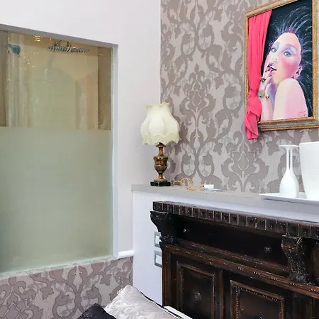 Domus Monami Luxury 2* רומא