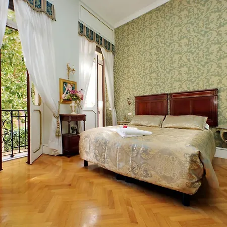 Domus Monami Luxury בית הארחה 2*