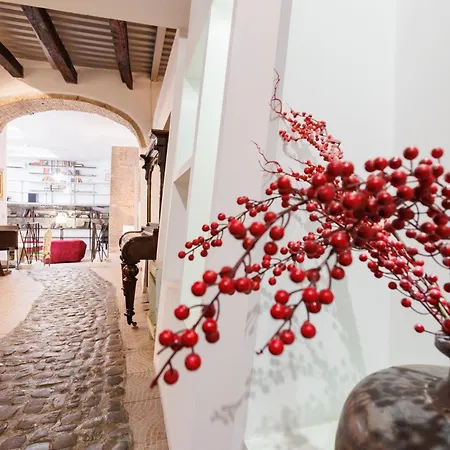 Navona Glamour Apartment *