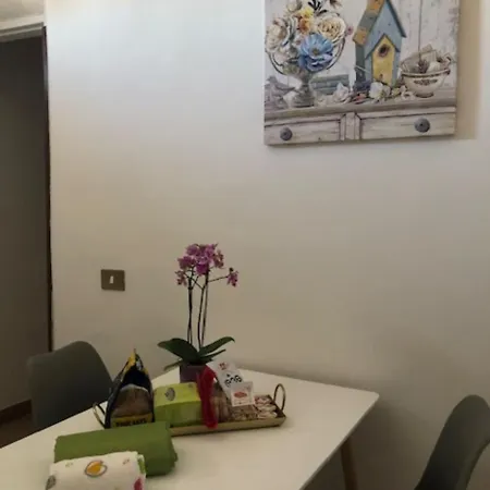Attici Agli Acquedotti Romani *