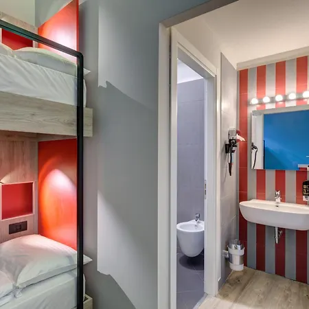 Meininger Termini Hotel