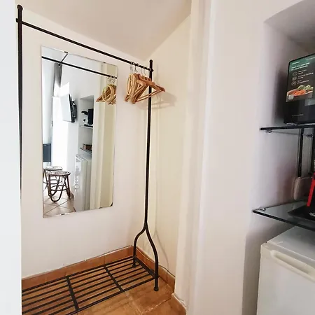 Apartment Mini Con Balcone A Piazza Del Popolo Rome