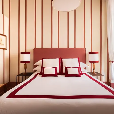 Apartment Pantheon Delightful