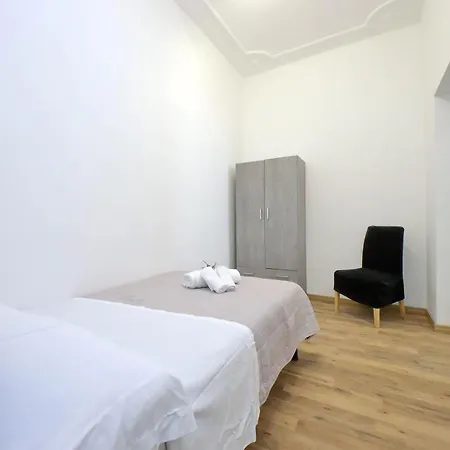I Pini Di - & 2* Řím