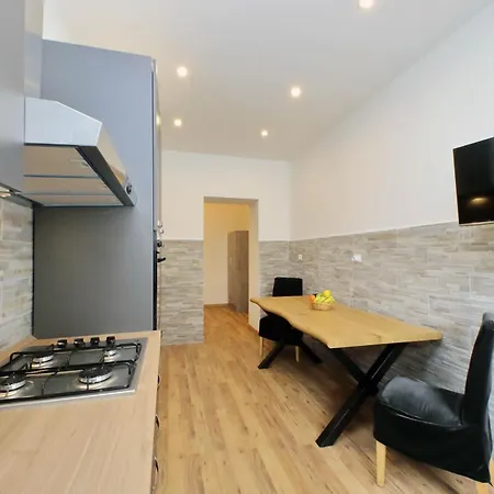 Bed and breakfast I Pini Di - &