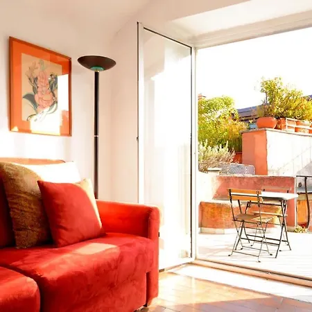 Trilussa Terrace Penthouse Apartment *