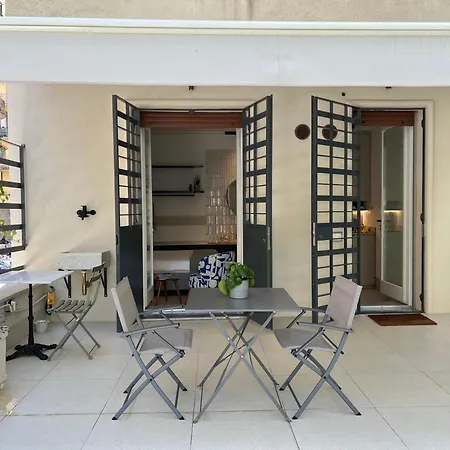 Lungotevere Flaminio Bed & Breakfast Rome