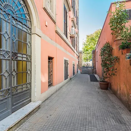 Domus Maximo Rome
