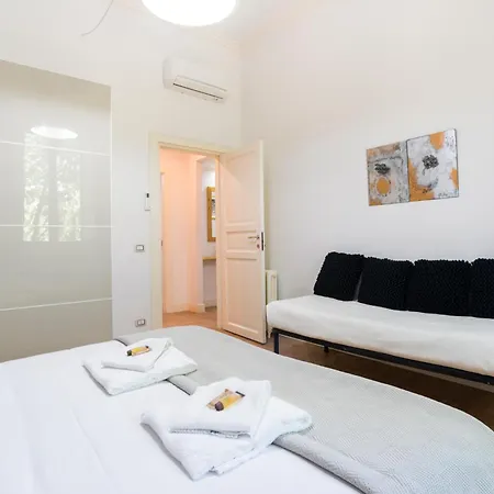 Apartment Tiber Majesty 25 Piazza Del Popolo
