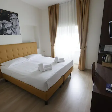 A Picture Of 2* Rome