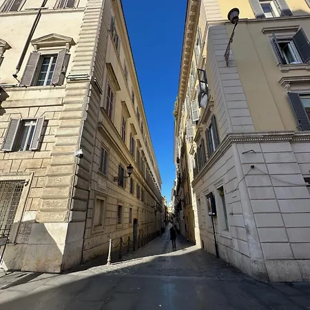 Crispi 2enty At Spanish Steps Appartement *