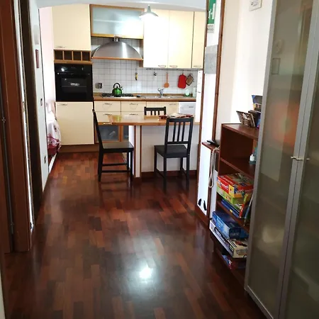 Checchi House Apartment *