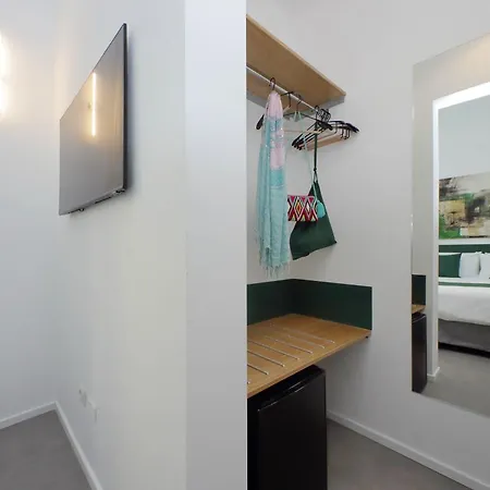 Guest house Youcomehere - Montebello Rome
