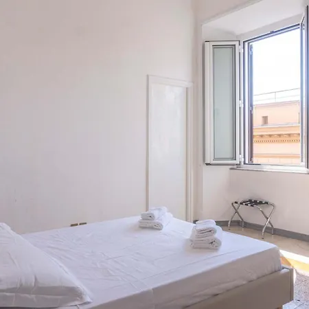 Apartment Borghese Large Rome