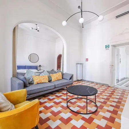 Apartment Borghese Large