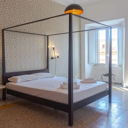 Apartment Borghese Large
