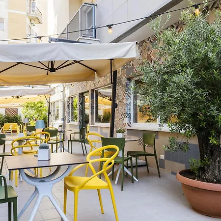 Hotel Adesso