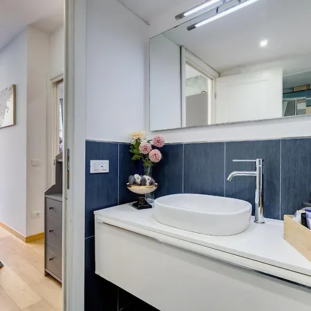Lovely In The Center Of Rome, Fabrizia. Apartment