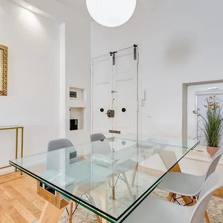 Opera Exclusive House By Premium Collection