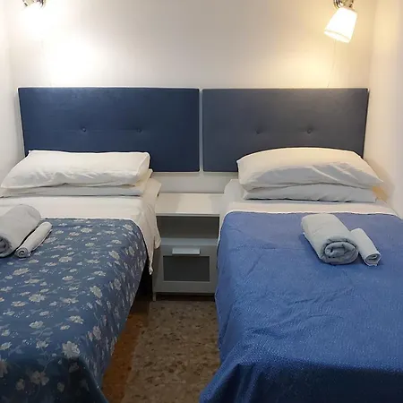 Habitación en casa particular Fani *