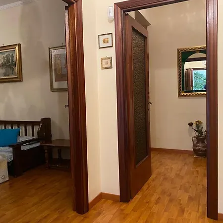 Apartment Polly Garden Rome