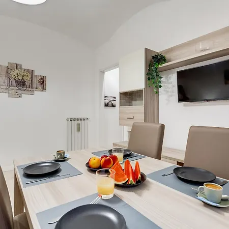 Vivilo Collection - Brescia - 2bd 2 Baths * Rome