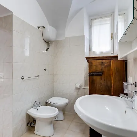 Apartment Vivilo Collection - Brescia - 2bd 2 Baths *