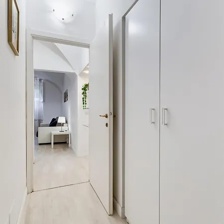 Apartment Vivilo Collection - Brescia - 2bd 2 Baths *